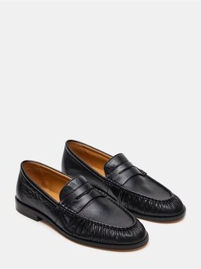 Steve Madden Black Leather Penny Loafers with Tan Lining QUINCY